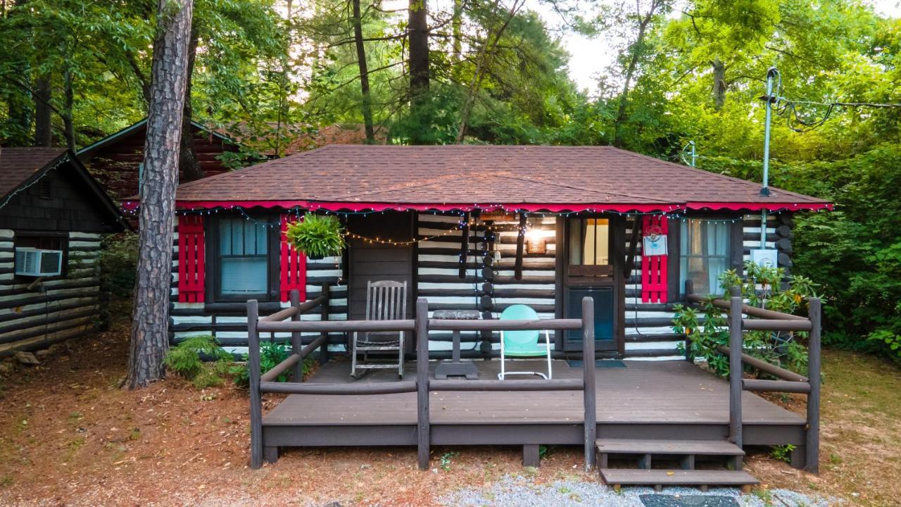Log Cabin Motor Court Asheville Esterno foto