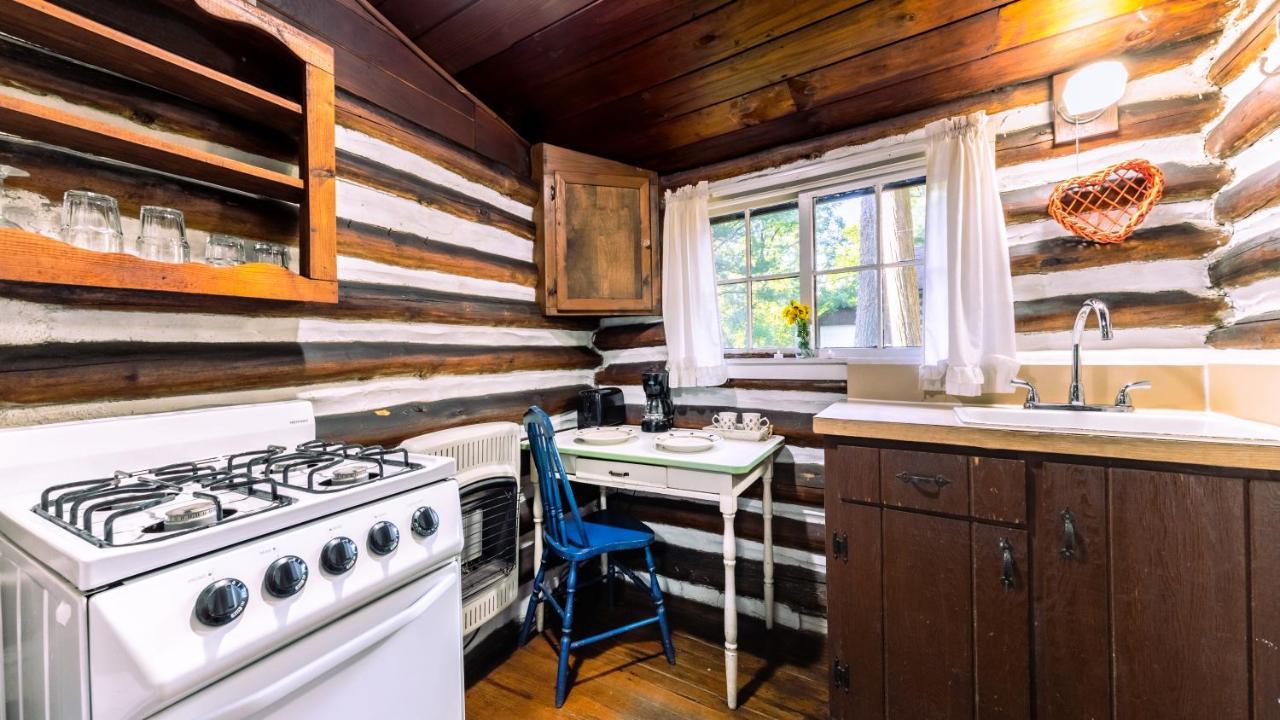 Log Cabin Motor Court Asheville Esterno foto