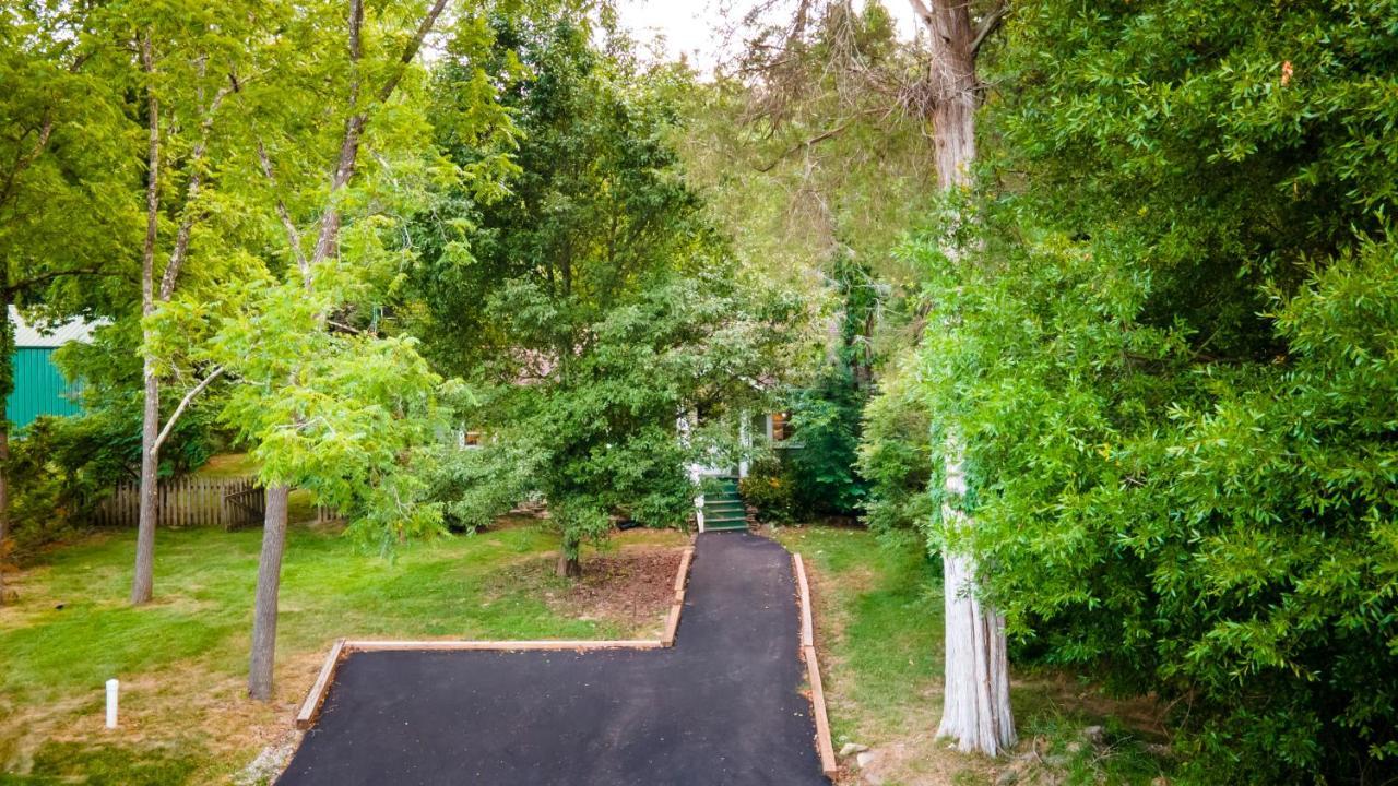 Log Cabin Motor Court Asheville Esterno foto
