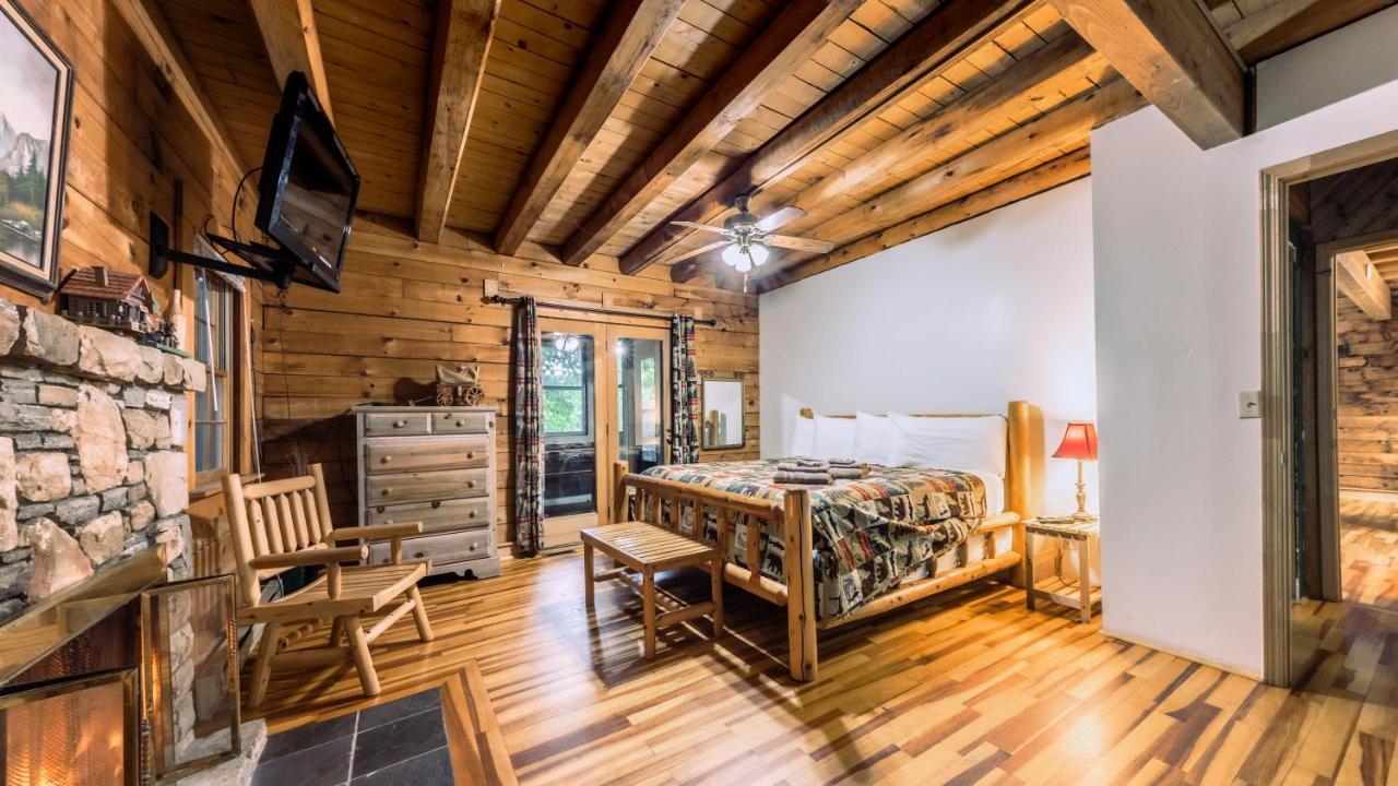 Log Cabin Motor Court Asheville Esterno foto