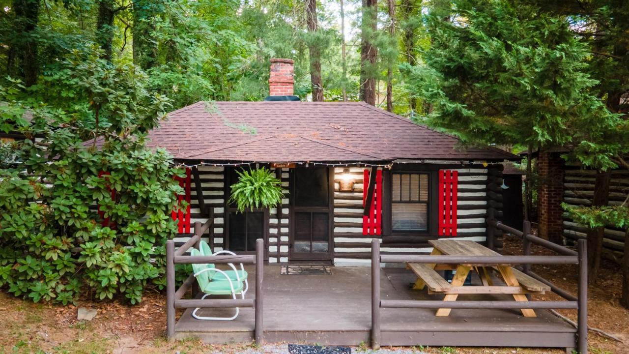 Log Cabin Motor Court Asheville Esterno foto