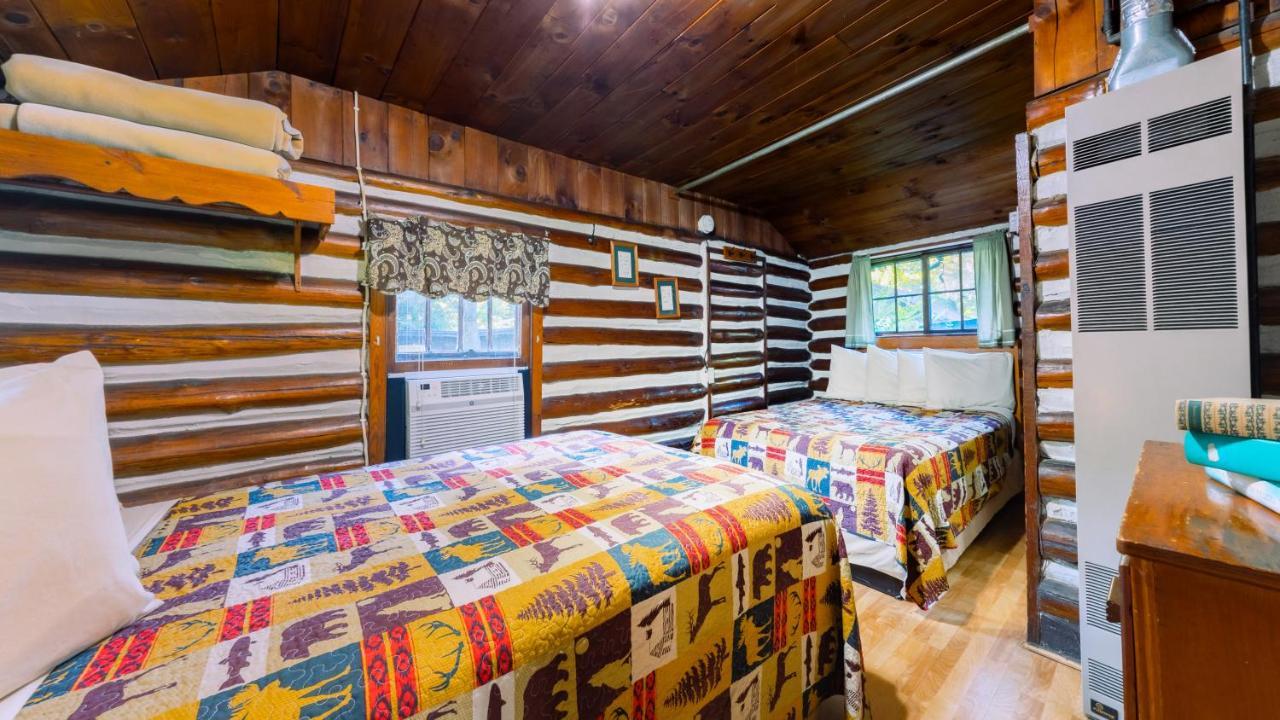 Log Cabin Motor Court Asheville Esterno foto
