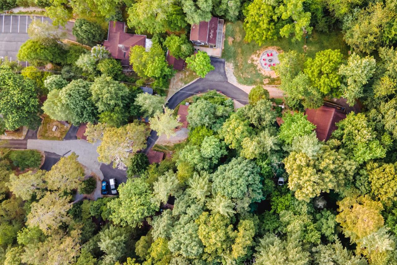 Log Cabin Motor Court Asheville Esterno foto